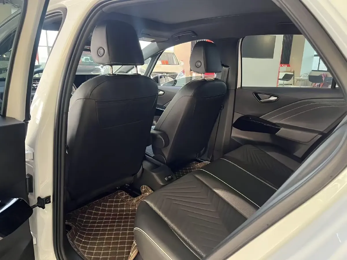 2024 Volkswagen ID.3 BEV 52.8KWH,autocango,china used car exporter,china ev exporter,chinese used car exporter,chinese used ev exporter