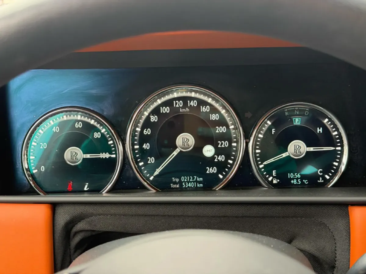 2018 Rolls-Royce Cullinan 6.7T 571HP V12 8AT,autocango,china used car exporter,china ev exporter,chinese used car exporter,chinese used ev exporter