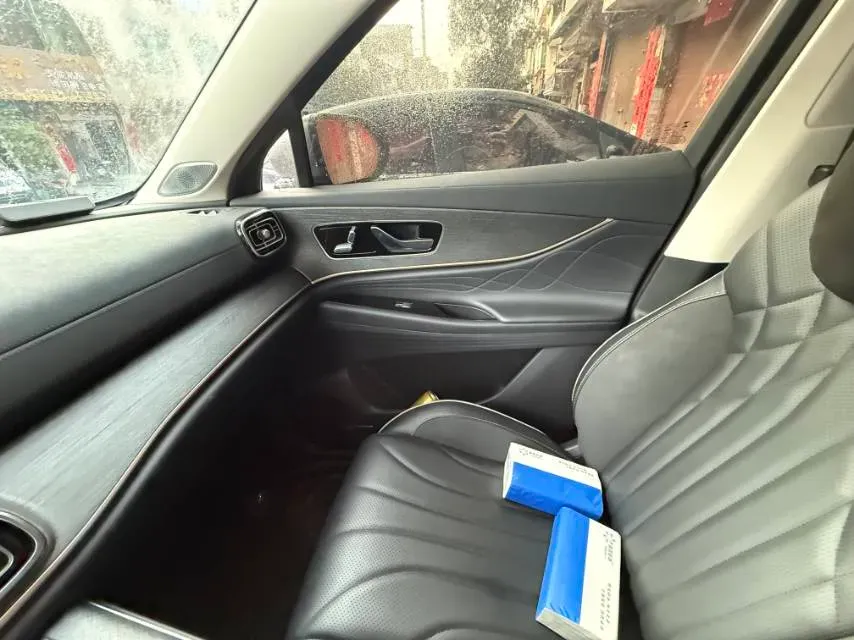 2023 Chery Tiggo 9 2.0T 261HP L4 8AT,autocango,china used car exporter,china ev exporter,chinese used car exporter,chinese used ev exporter