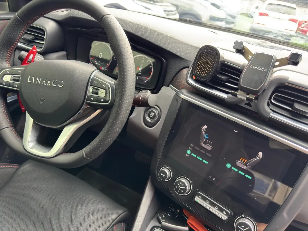 2019 LYNK&CO 03 2.0T 190HP L4 6AT,autocango,china used car exporter,china ev exporter,chinese used car exporter,chinese used ev exporter