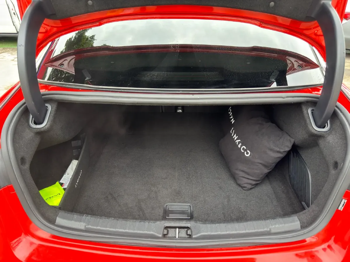 2019 LYNK&CO 03 2.0T 190HP L4 6AT,autocango,china used car exporter,china ev exporter,chinese used car exporter,chinese used ev exporter