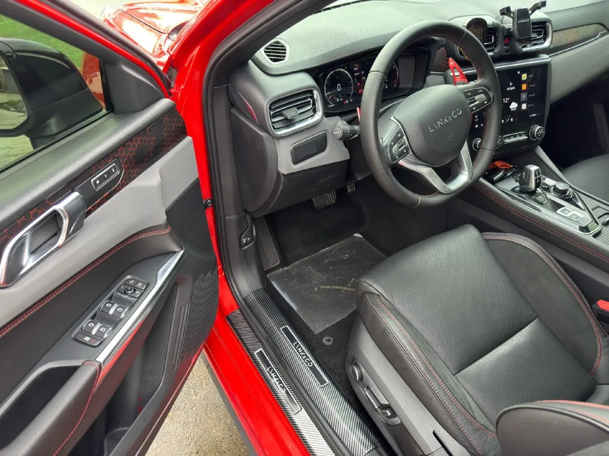 2019 LYNK&CO 03 2.0T 190HP L4 6AT,autocango,china used car exporter,china ev exporter,chinese used car exporter,chinese used ev exporter