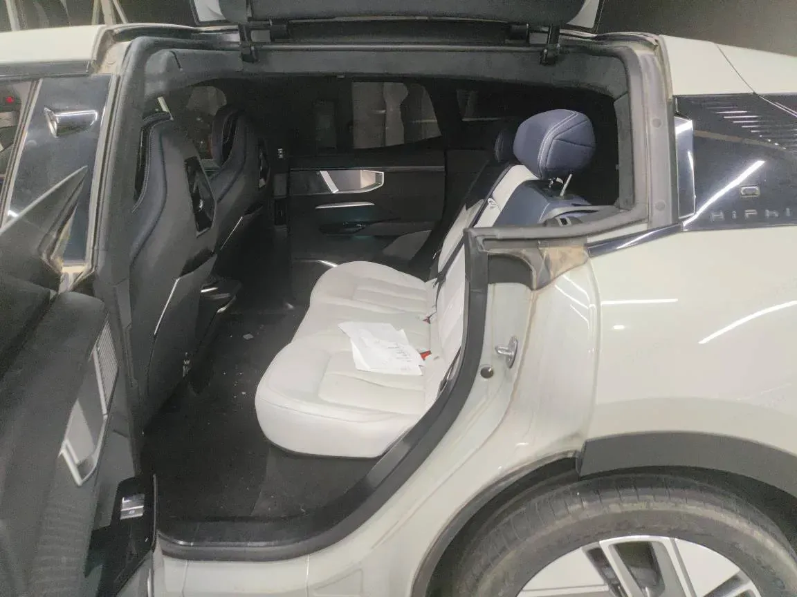 2023 HiPhi Y BEV 76.6KWH,autocango,china used car exporter,china ev exporter,chinese used car exporter,chinese used ev exporter