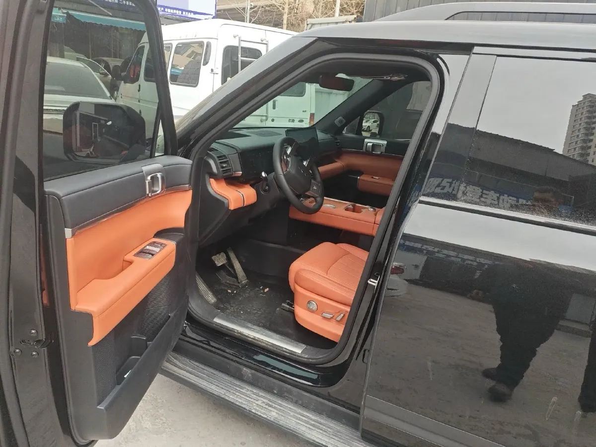 2025 FangChengBao Tai 7 1.5T 156HP L4 E-CVT PHEV,autocango,china used car exporter,china ev exporter,chinese used car exporter,chinese used ev exporter