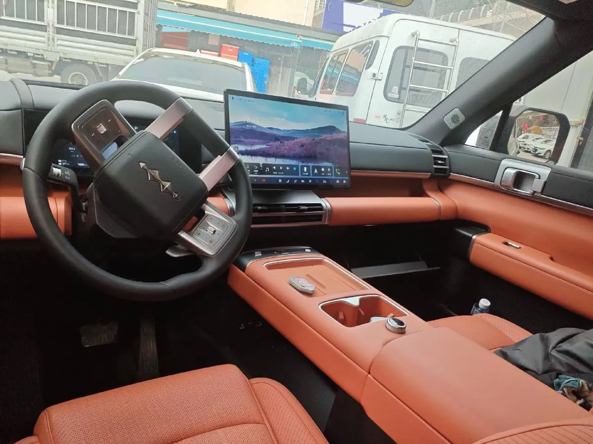 2025 FangChengBao Tai 7 1.5T 156HP L4 E-CVT PHEV,autocango,china used car exporter,china ev exporter,chinese used car exporter,chinese used ev exporter