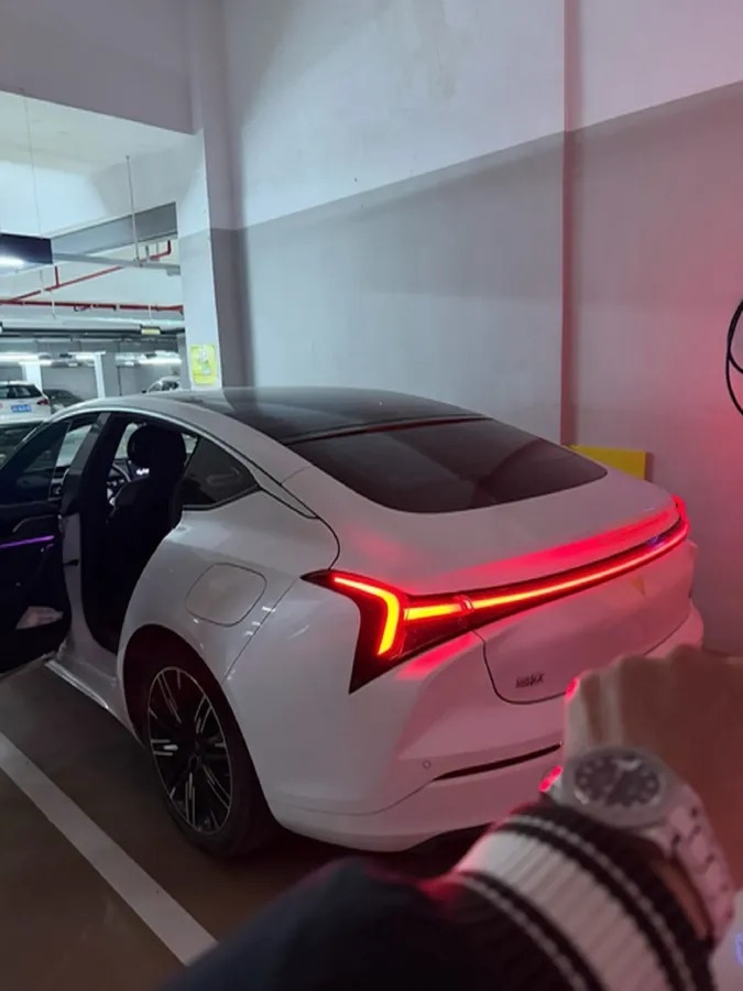 2024 Neta S 1.5L 116HP L4 REEV 31.7KWH,autocango,china used car exporter,china ev exporter,chinese used car exporter,chinese used ev exporter