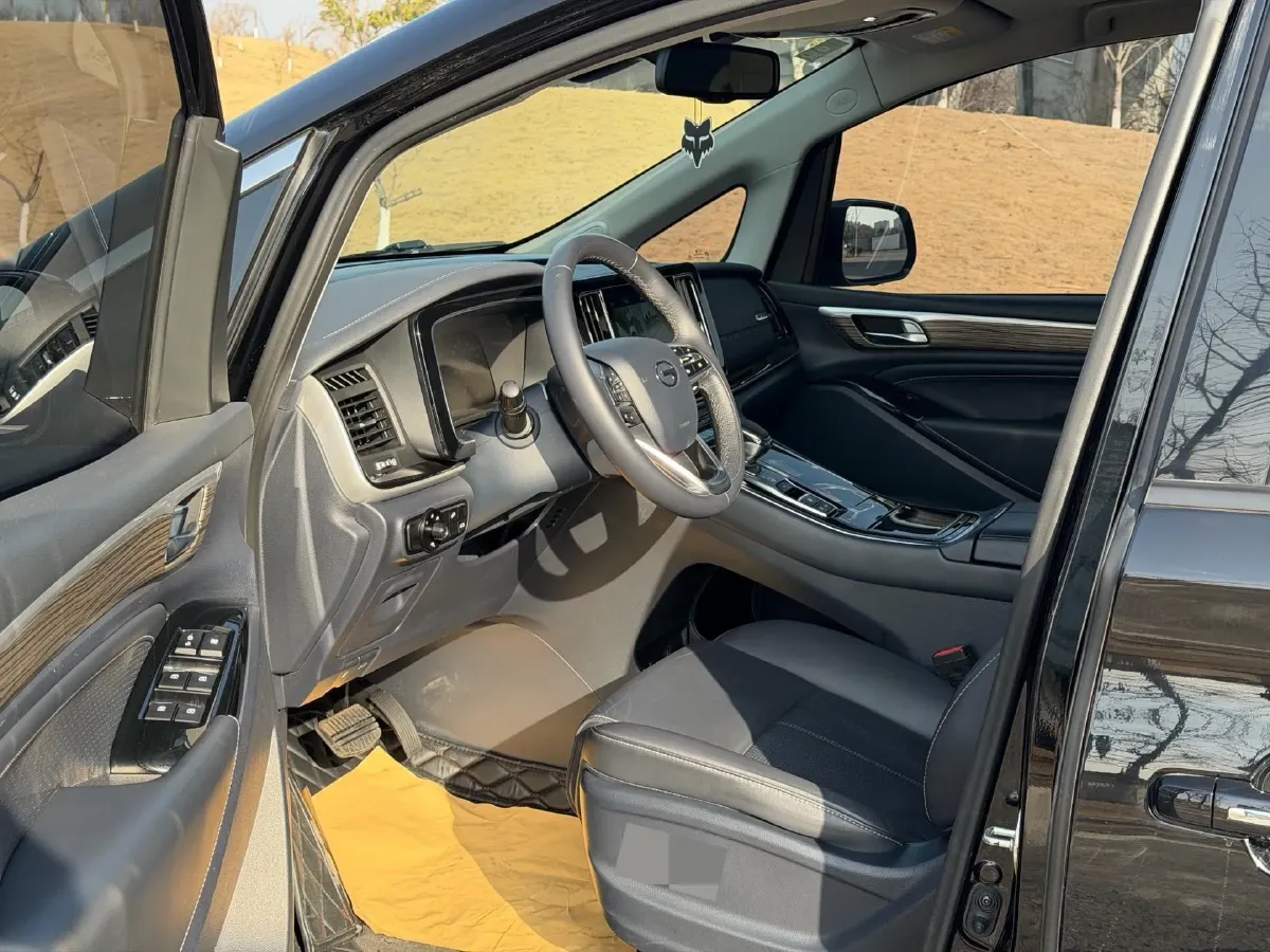 2023 GAC Trumpchi M8 2.0T 252HP L4 8AT,autocango,china used car exporter,china ev exporter,chinese used car exporter,chinese used ev exporter