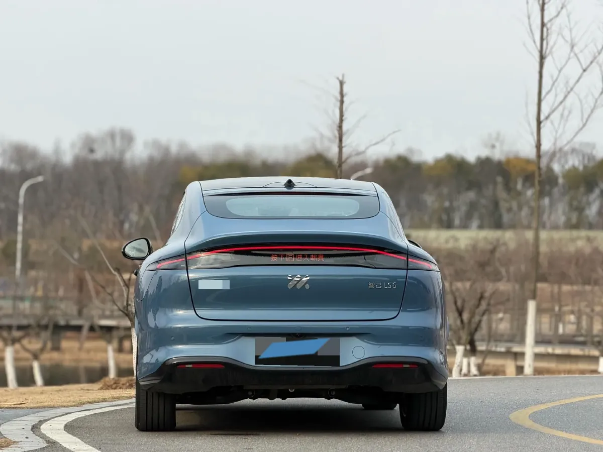 2026 IM LS6 REEV 155HP REEV,autocango,china used car exporter,china ev exporter,chinese used car exporter,chinese used ev exporter