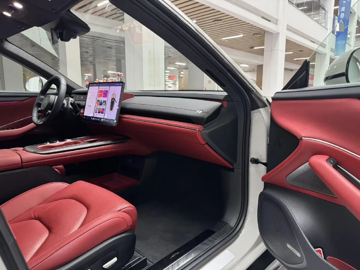 2024 MI SU7 BEV 73.6KWH,autocango,china used car exporter,china ev exporter,chinese used car exporter,chinese used ev exporter