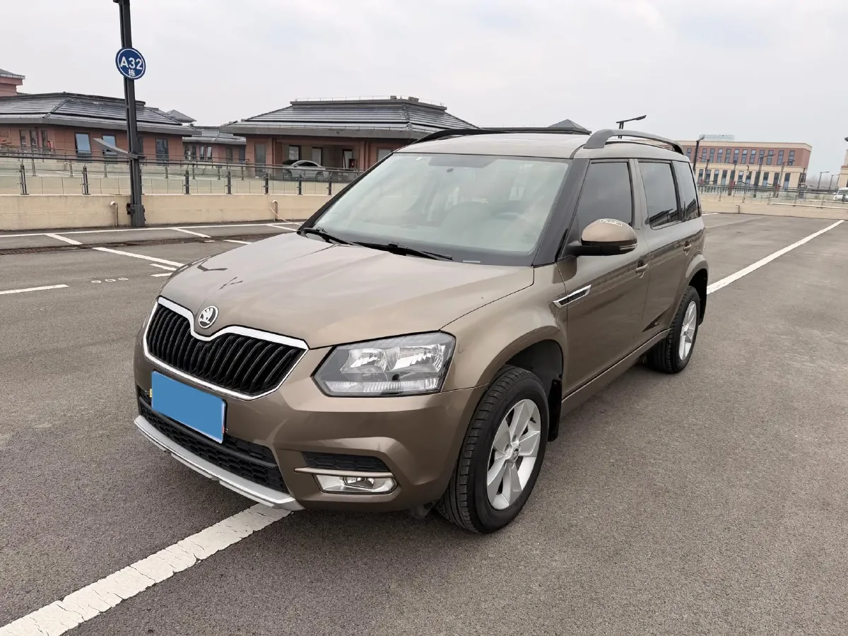 2017 Skoda Yeti 1.4T 150HP L4 7DCT,autocango,china used car exporter,china ev exporter,chinese used car exporter,chinese used ev exporter