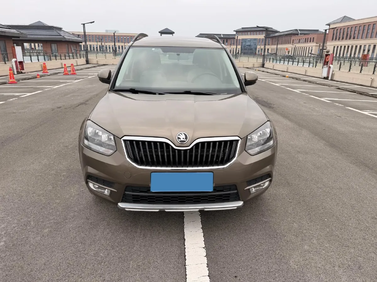 2017 Skoda Yeti 1.4T 150HP L4 7DCT,autocango,china used car exporter,china ev exporter,chinese used car exporter,chinese used ev exporter