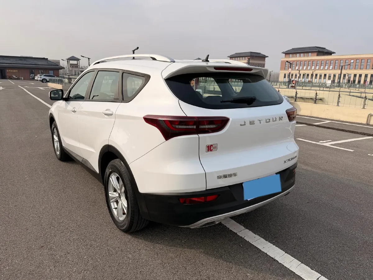 2021 Jetour X70M 1.5T 156HP L4 6DCT,autocango,china used car exporter,china ev exporter,chinese used car exporter,chinese used ev exporter