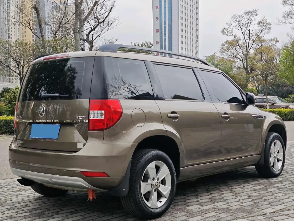 2017 Skoda Yeti 1.4T 150HP L4 7DCT,autocango,china used car exporter,china ev exporter,chinese used car exporter,chinese used ev exporter