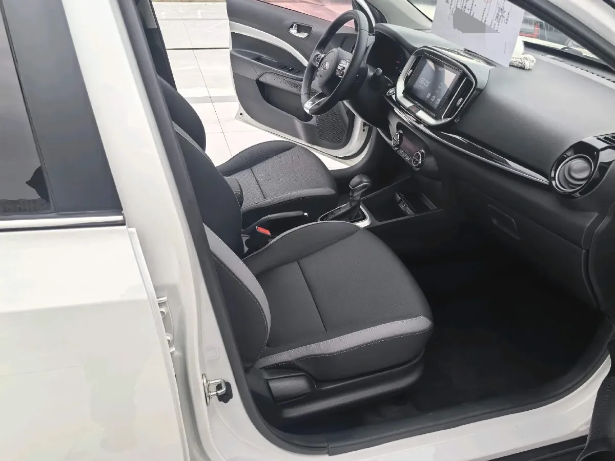 2021 Kia KX1 1.4L 100HP L4 6AT,autocango,china used car exporter,china ev exporter,chinese used car exporter,chinese used ev exporter