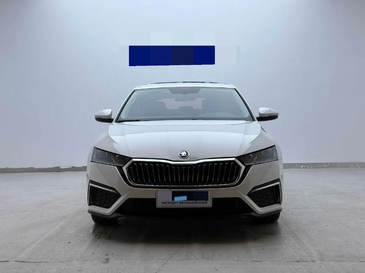 2021 Skoda Octavia 1.4T 150HP L4 7DCT,autocango,china used car exporter,china ev exporter,chinese used car exporter,chinese used ev exporter