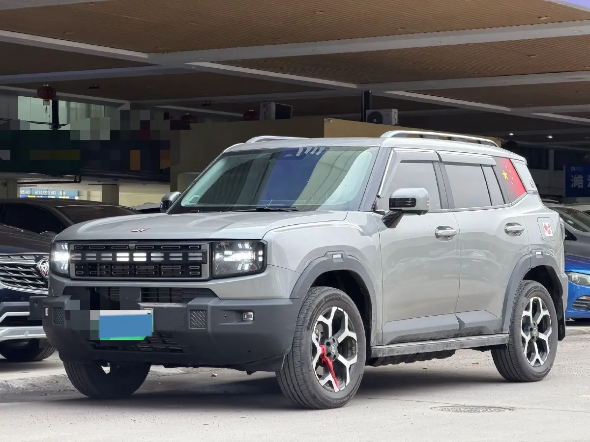 2025 MAXUS XinTu V70 2.0T 150HP L4 9AT,autocango,china used car exporter,china ev exporter,chinese used car exporter,chinese used ev exporter