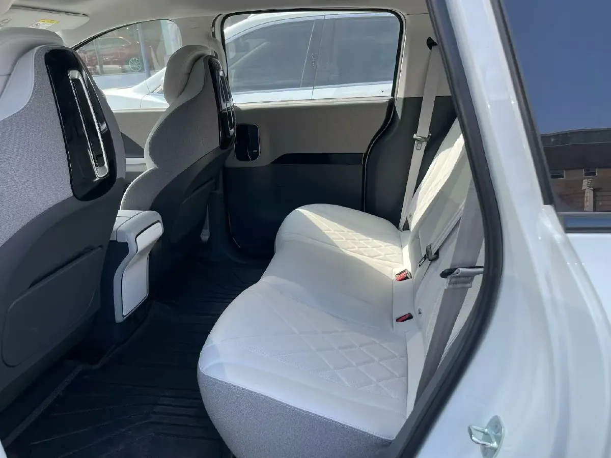 2024 ARCFOX KAOLA S BEV 58.8KWH,autocango,china used car exporter,china ev exporter,chinese used car exporter,chinese used ev exporter