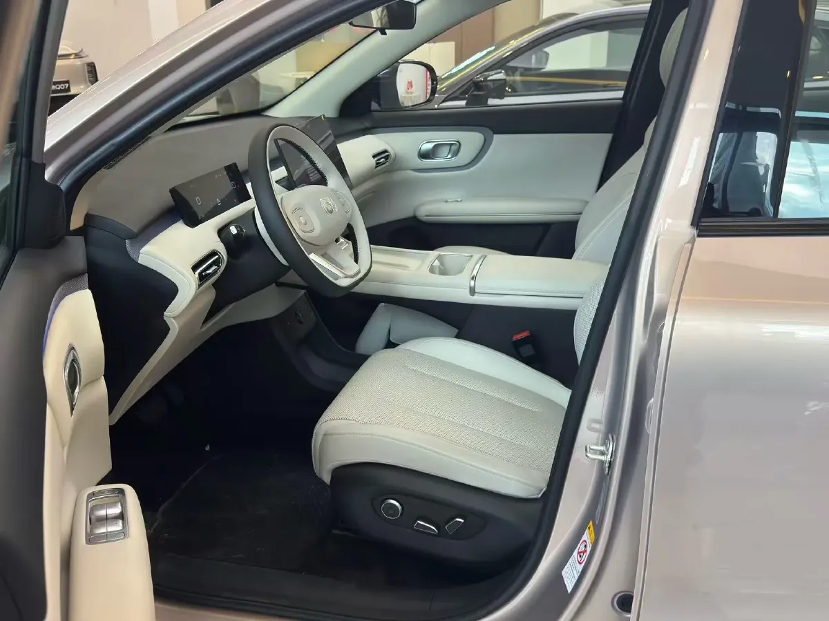 2026 ChangAn QiYuan Q05 BEV,autocango,china used car exporter,china ev exporter,chinese used car exporter,chinese used ev exporter