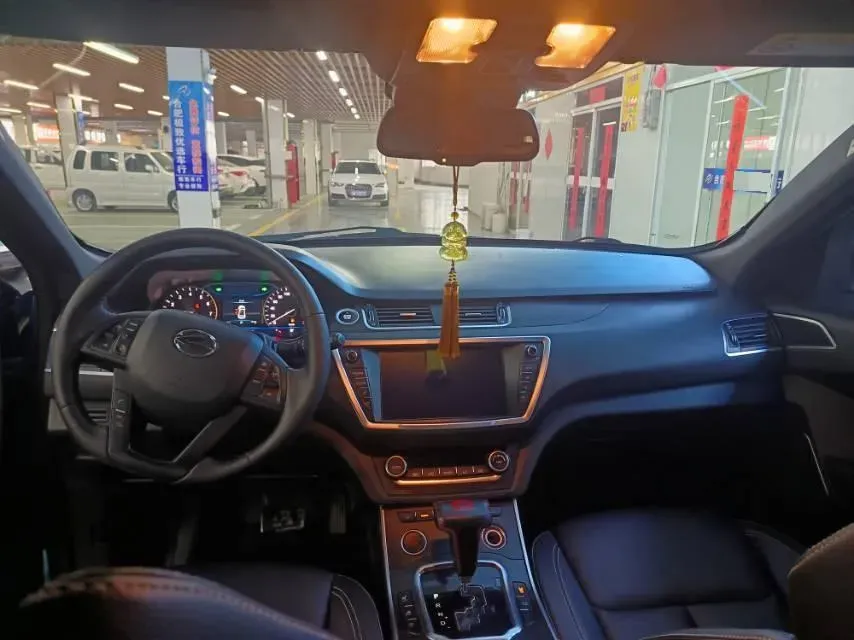 2018 Landwind X7 1.5T 163HP L4 8AT,autocango,china used car exporter,china ev exporter,chinese used car exporter,chinese used ev exporter
