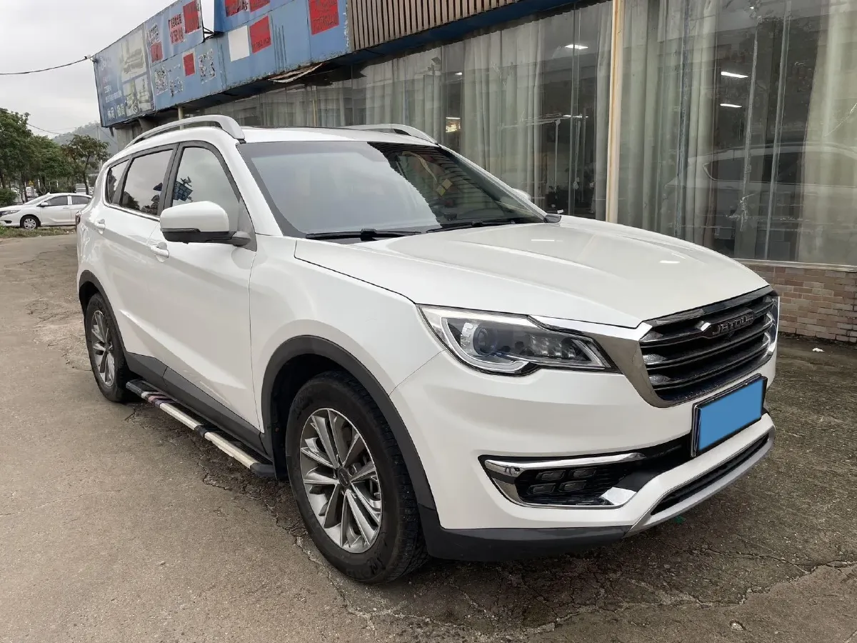 2018 Jetour X70 1.5T 147HP L4 5MT,autocango,china used car exporter,china ev exporter,chinese used car exporter,chinese used ev exporter