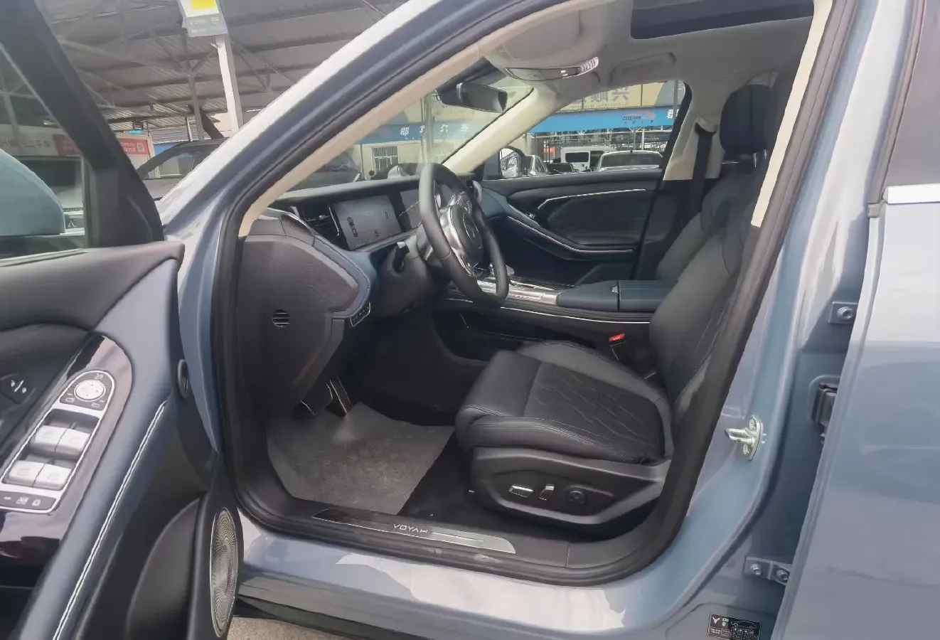 2022 Voyah FREE BEV 106KWH,autocango,china used car exporter,china ev exporter,chinese used car exporter,chinese used ev exporter