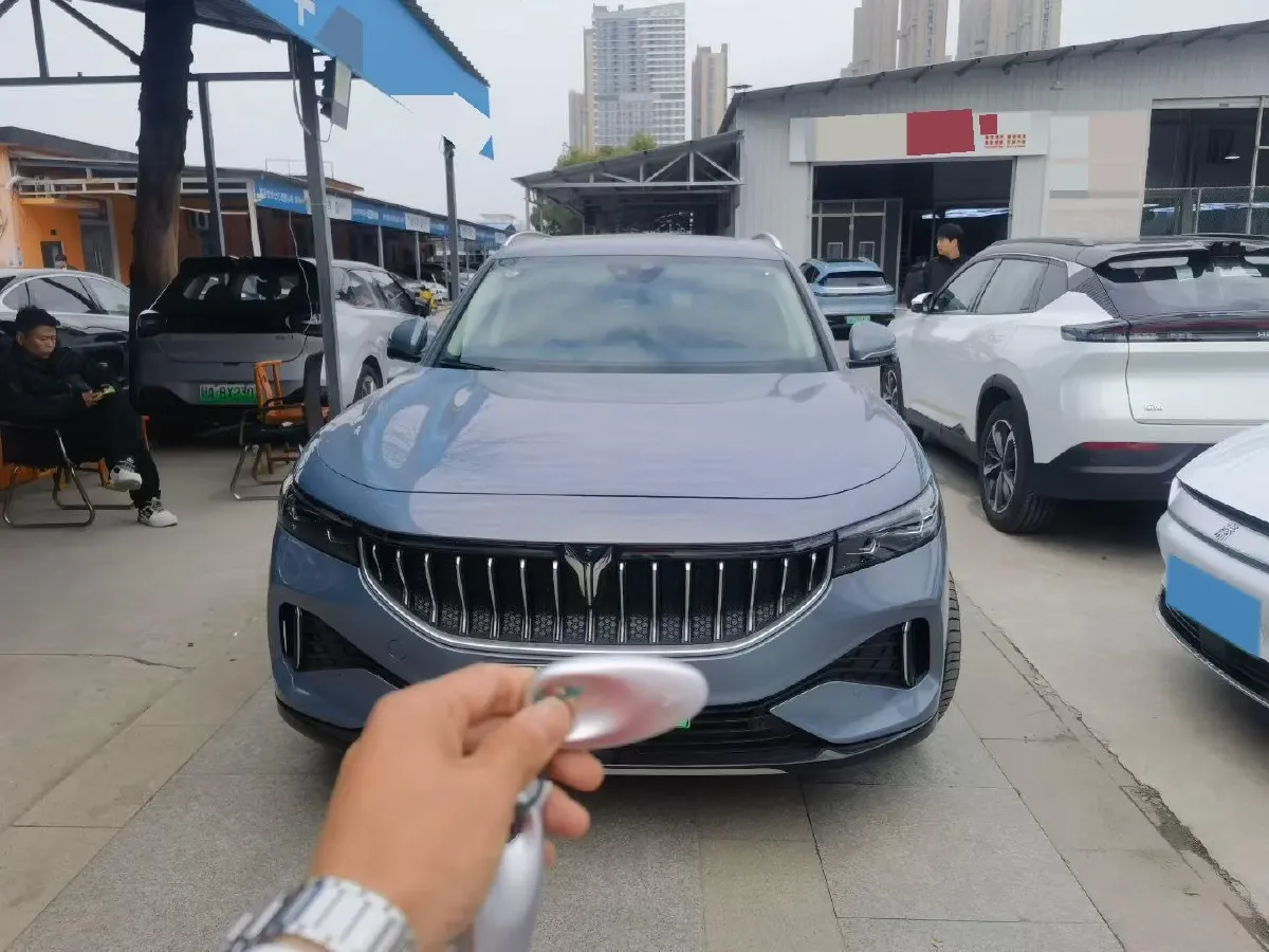 2022 Voyah FREE BEV 106KWH,autocango,china used car exporter,china ev exporter,chinese used car exporter,chinese used ev exporter