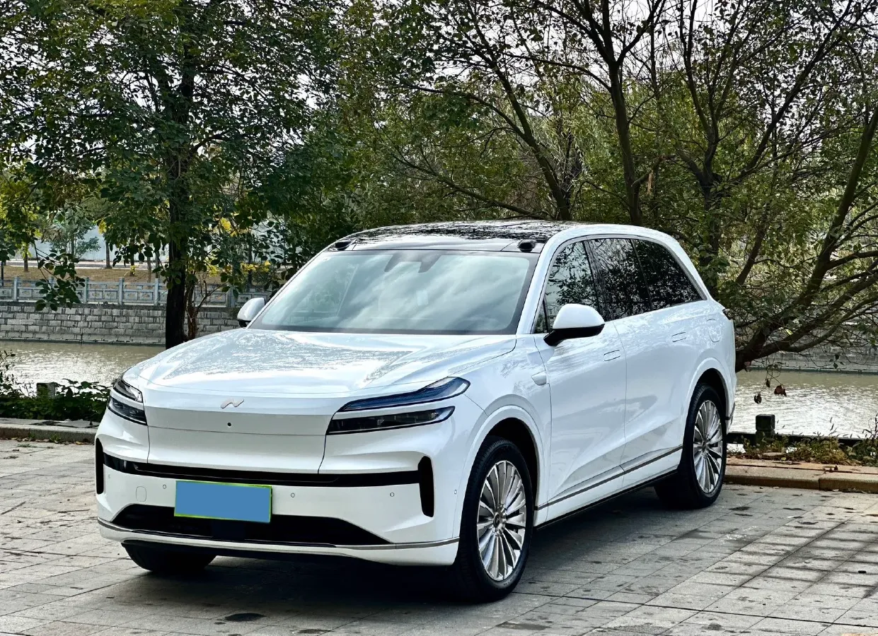 2025 ONVO L90 BEV,autocango,china used car exporter,china ev exporter,chinese used car exporter,chinese used ev exporter