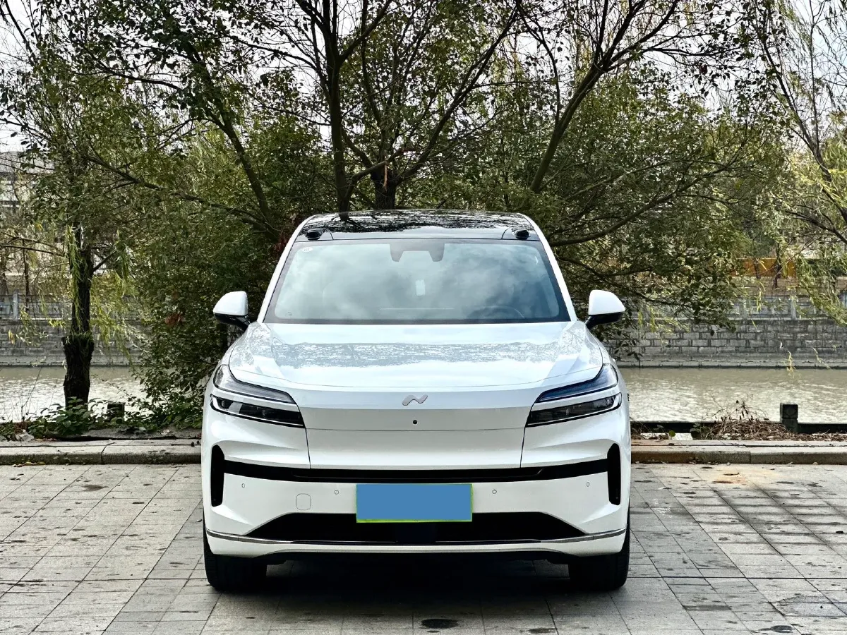 2025 ONVO L90 BEV,autocango,china used car exporter,china ev exporter,chinese used car exporter,chinese used ev exporter