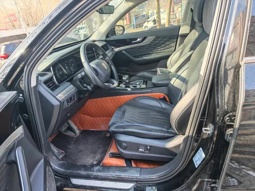 2022 HongQi HS5 2.0T 224HP L4 6AT,autocango,china used car exporter,china ev exporter,chinese used car exporter,chinese used ev exporter