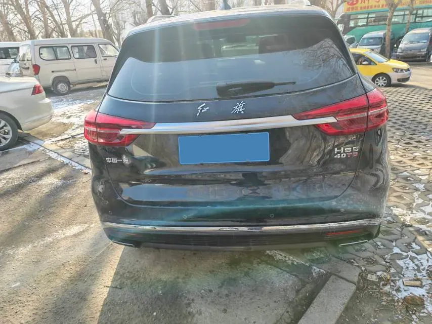 2022 HongQi HS5 2.0T 224HP L4 6AT,autocango,china used car exporter,china ev exporter,chinese used car exporter,chinese used ev exporter