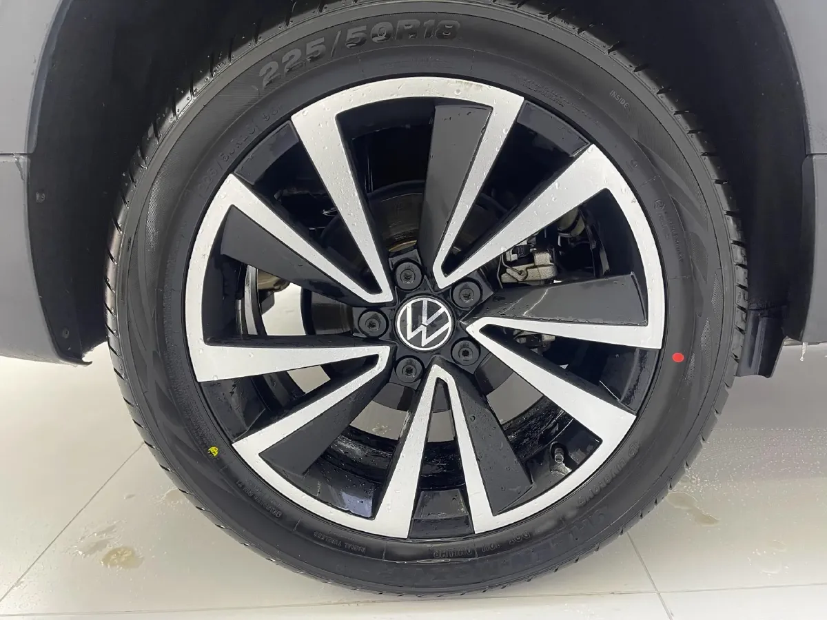 2021 Volkswagen Tharu 1.4T 150HP L4 7DCT,autocango,china used car exporter,china ev exporter,chinese used car exporter,chinese used ev exporter