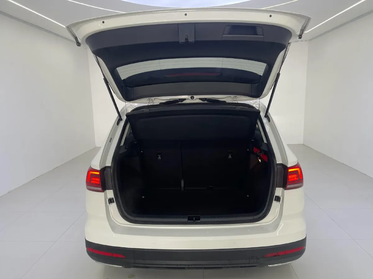 2021 Volkswagen Tharu 1.4T 150HP L4 7DCT,autocango,china used car exporter,china ev exporter,chinese used car exporter,chinese used ev exporter