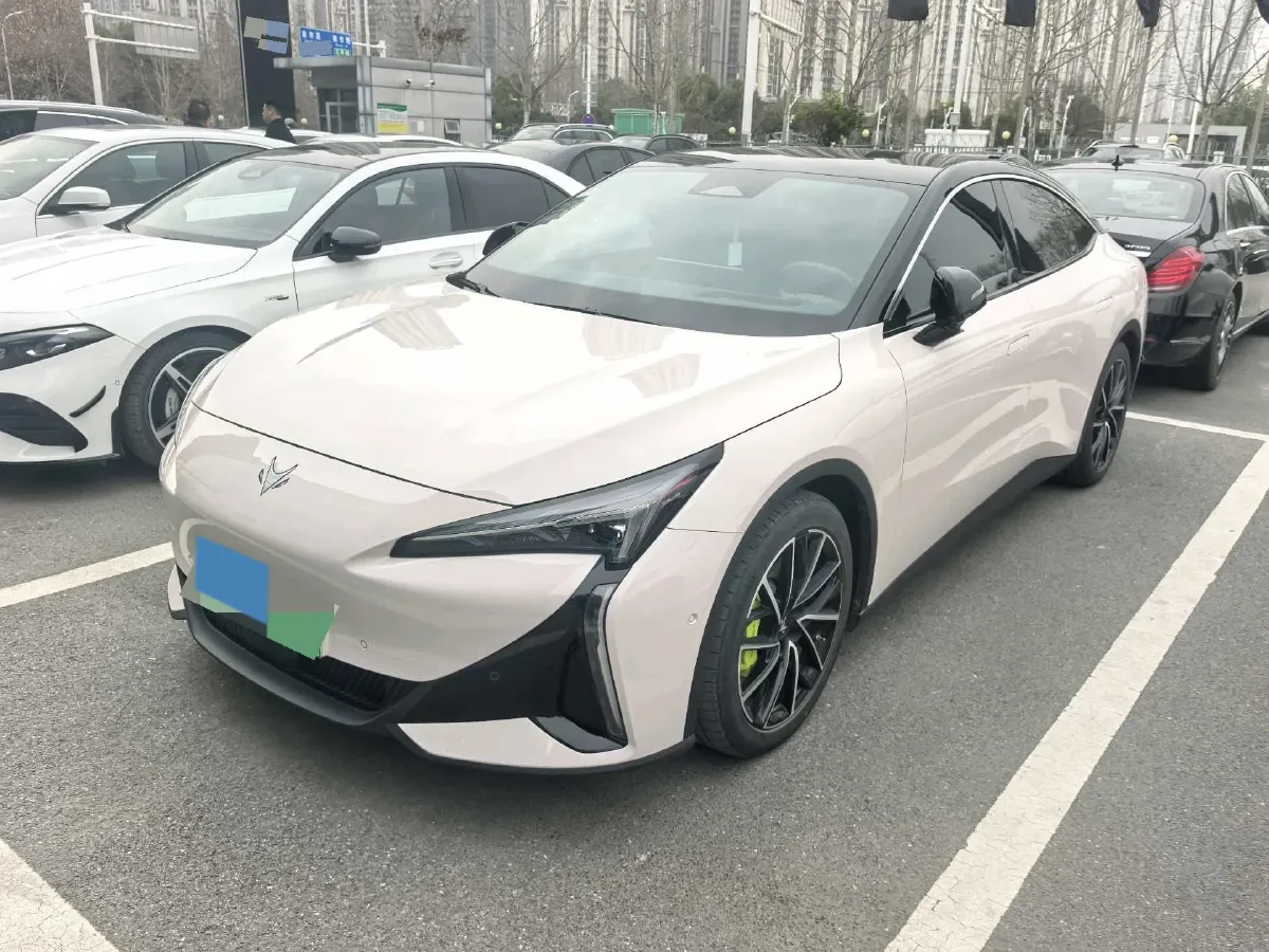 2024 Isuzu LingTuo 2.5T 150HP L4 8AT,autocango,china used car exporter,china ev exporter,chinese used car exporter,chinese used ev exporter