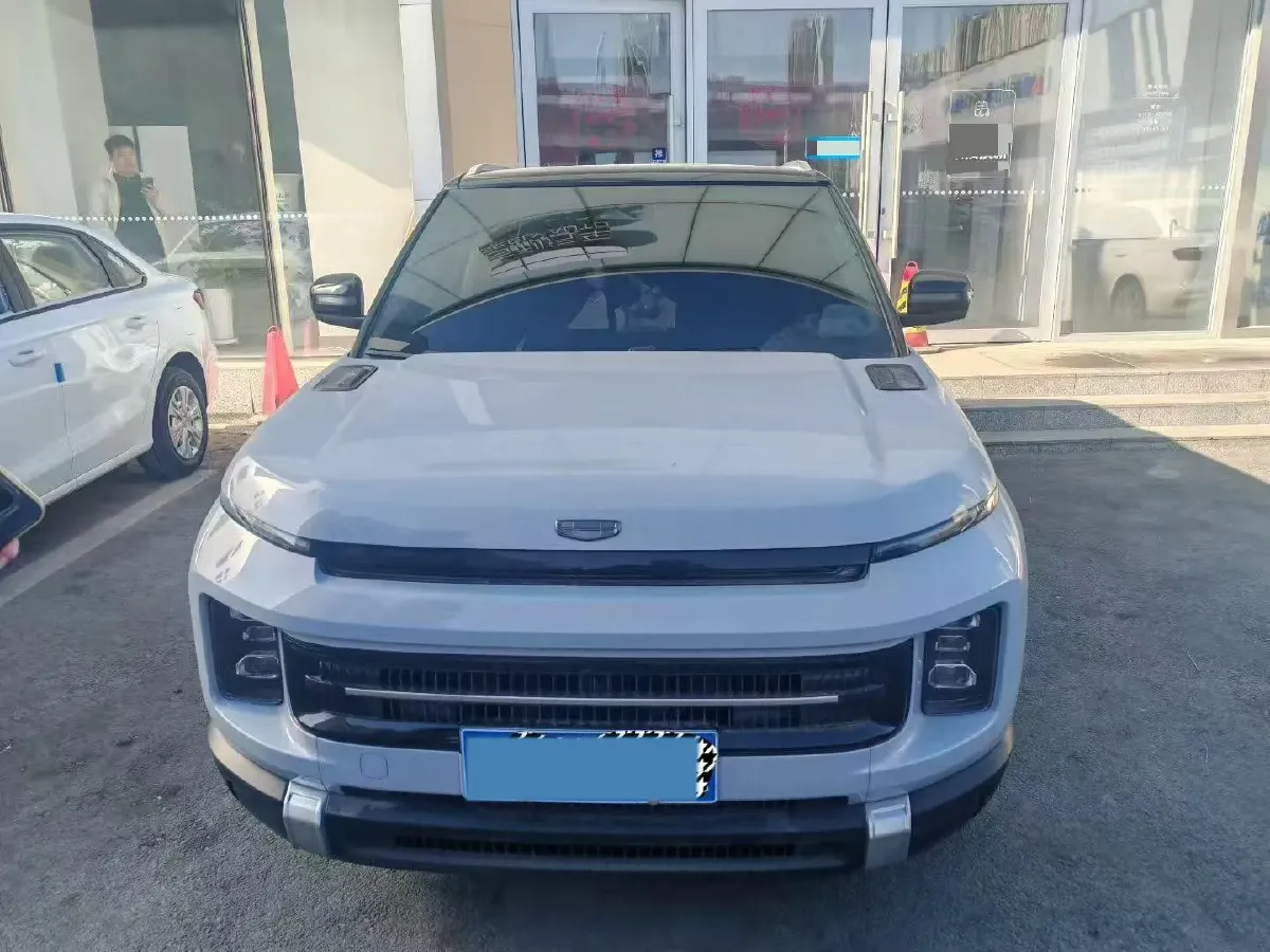 2023 Geely ICON 1.5T 181HP L4 7DCT,autocango,china used car exporter,china ev exporter,chinese used car exporter,chinese used ev exporter