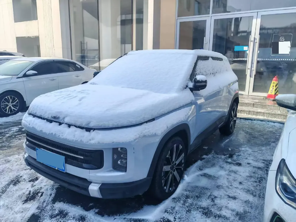 2023 Geely ICON 1.5T 181HP L4 7DCT,autocango,china used car exporter,china ev exporter,chinese used car exporter,chinese used ev exporter