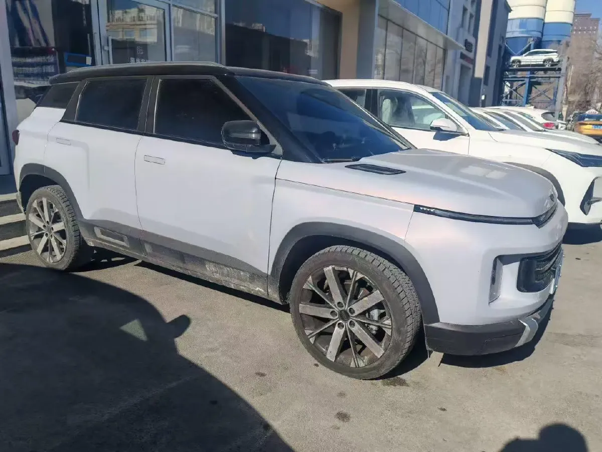 2023 Geely ICON 1.5T 181HP L4 7DCT,autocango,china used car exporter,china ev exporter,chinese used car exporter,chinese used ev exporter