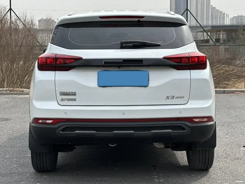 2021 BeiJing Auto X3 1.5T 150HP L4 CVT,autocango,china used car exporter,china ev exporter,chinese used car exporter,chinese used ev exporter