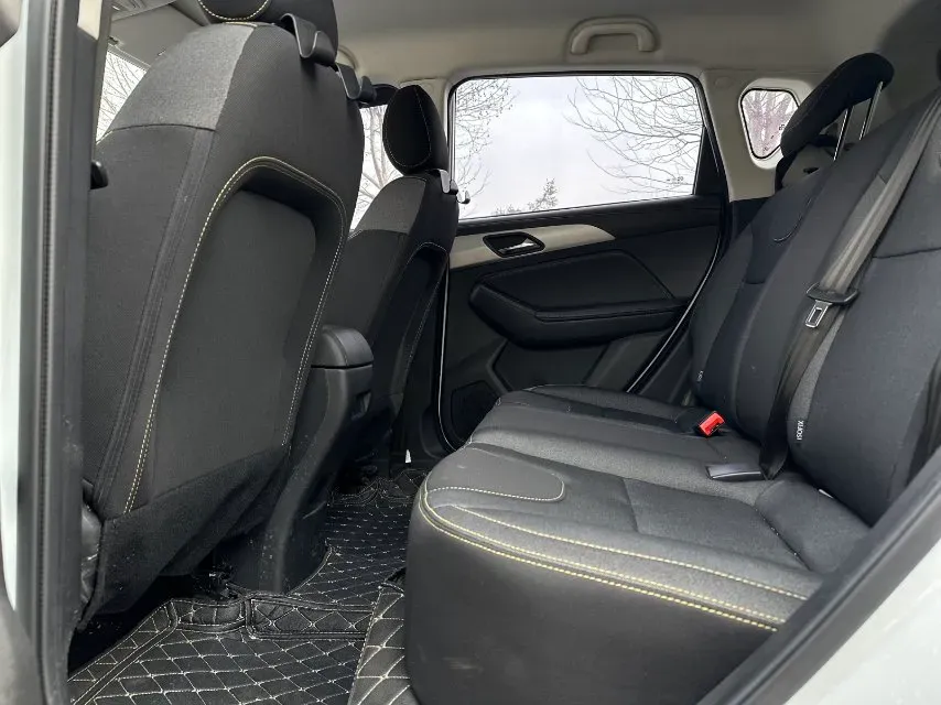 2021 BeiJing Auto X3 1.5T 150HP L4 CVT,autocango,china used car exporter,china ev exporter,chinese used car exporter,chinese used ev exporter