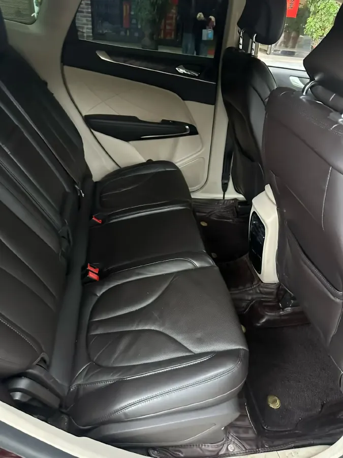 2017 Lincoln MKC 2.0T 203HP L4 6AT,autocango,china used car exporter,china ev exporter,chinese used car exporter,chinese used ev exporter