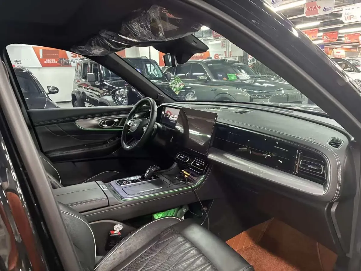 2024 GAC Trumpchi GS8 2.0T 252HP L4 8AT,autocango,china used car exporter,china ev exporter,chinese used car exporter,chinese used ev exporter