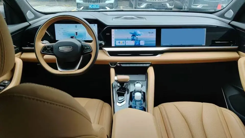 2024 Geely Monjaro 1.5T 163HP L4 3DHT Hybrid,autocango,china used car exporter,china ev exporter,chinese used car exporter,chinese used ev exporter