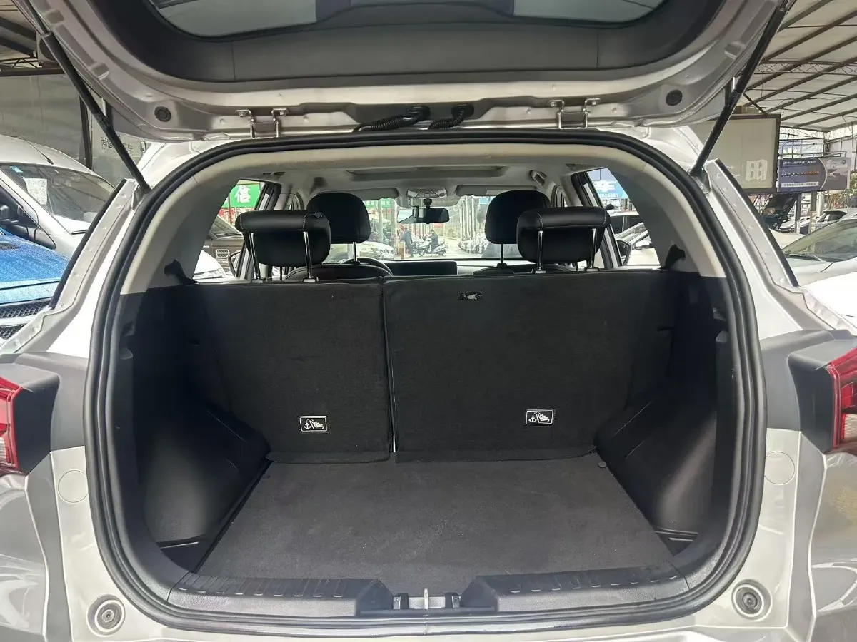 2021 GAC Trumpchi GS3 1.5T 169HP L4 6AT,autocango,china used car exporter,china ev exporter,chinese used car exporter,chinese used ev exporter