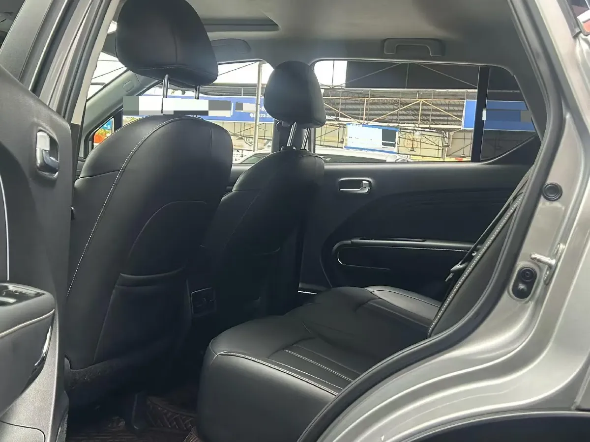 2021 GAC Trumpchi GS3 1.5T 169HP L4 6AT,autocango,china used car exporter,china ev exporter,chinese used car exporter,chinese used ev exporter