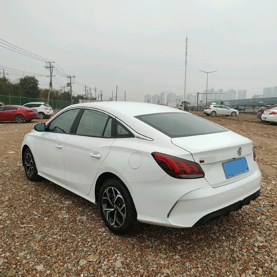 2023 MG 5 1.5L 129HP L4 5MT,autocango,china used car exporter,china ev exporter,chinese used car exporter,chinese used ev exporter