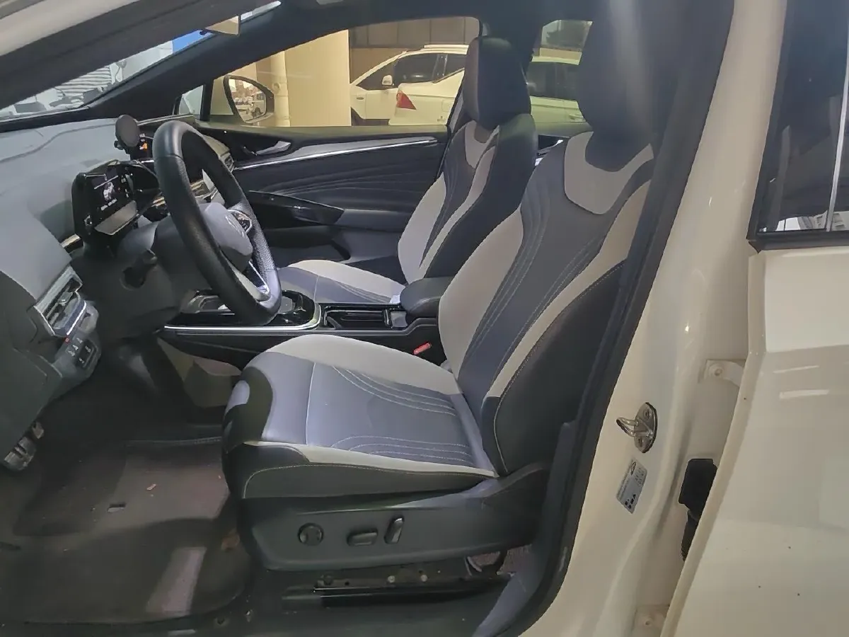 2021 Volkswagen ID.4 Crozz BEV 84.8KWH,autocango,china used car exporter,china ev exporter,chinese used car exporter,chinese used ev exporter