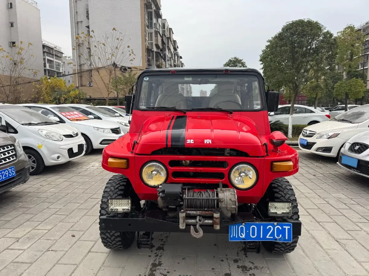 2019 BAW 212 1.5T 136HP L4 5MT,autocango,china used car exporter,china ev exporter,chinese used car exporter,chinese used ev exporter