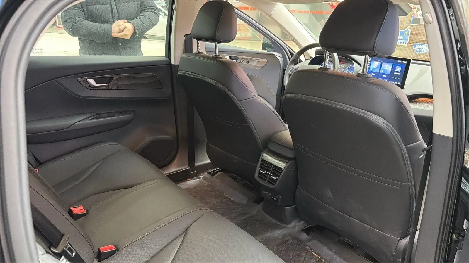 2024 HongQi E-QM5 BEV 60KWH,autocango,china used car exporter,china ev exporter,chinese used car exporter,chinese used ev exporter