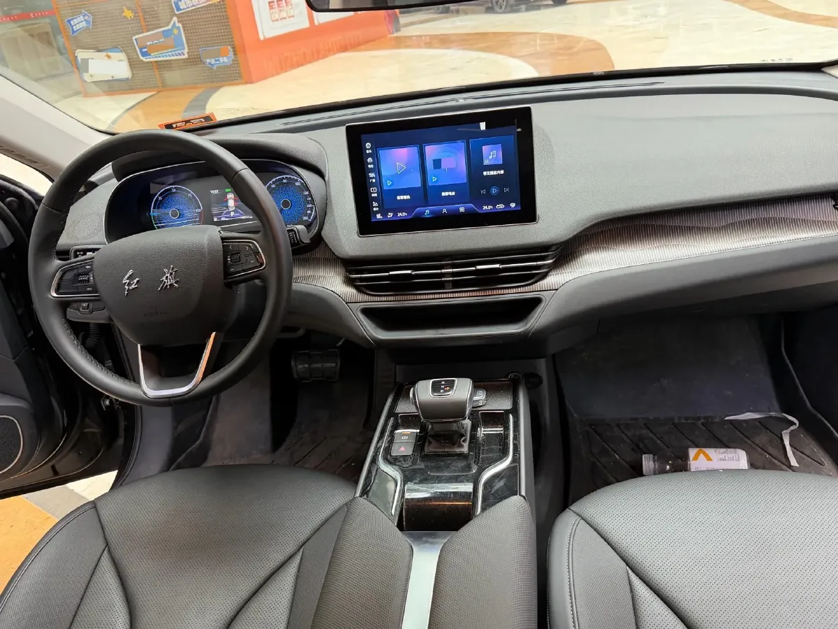 2024 HongQi E-QM5 BEV 60KWH,autocango,china used car exporter,china ev exporter,chinese used car exporter,chinese used ev exporter