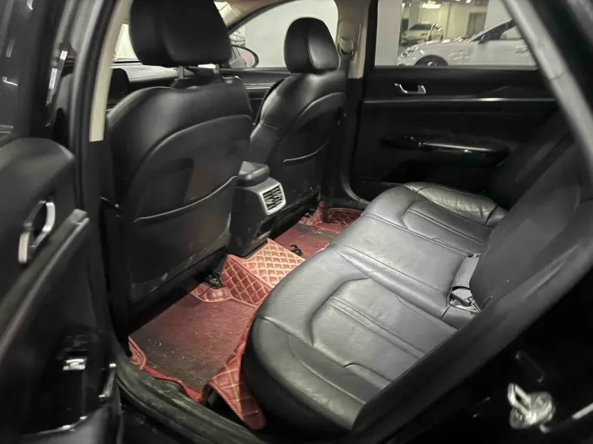 2020 Kia K5 2.0T 240HP L4 8AT,autocango,china used car exporter,china ev exporter,chinese used car exporter,chinese used ev exporter