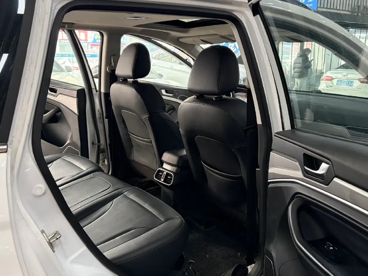 2019 Haval H6 1.5T 150HP L4 7DCT,autocango,china used car exporter,china ev exporter,chinese used car exporter,chinese used ev exporter